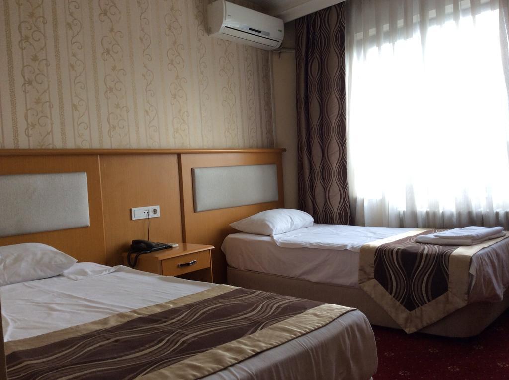 Ilicak Hotel Istanboel Kamer foto
