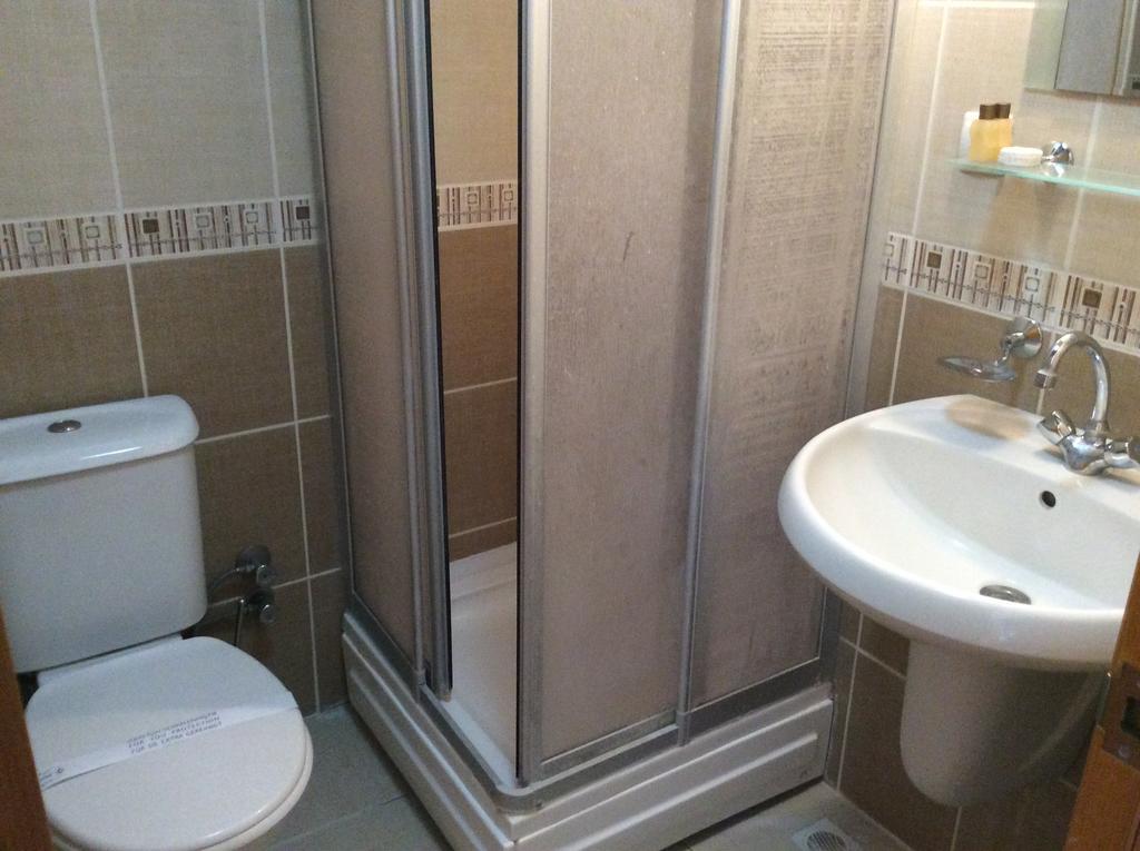 Ilicak Hotel Istanboel Kamer foto