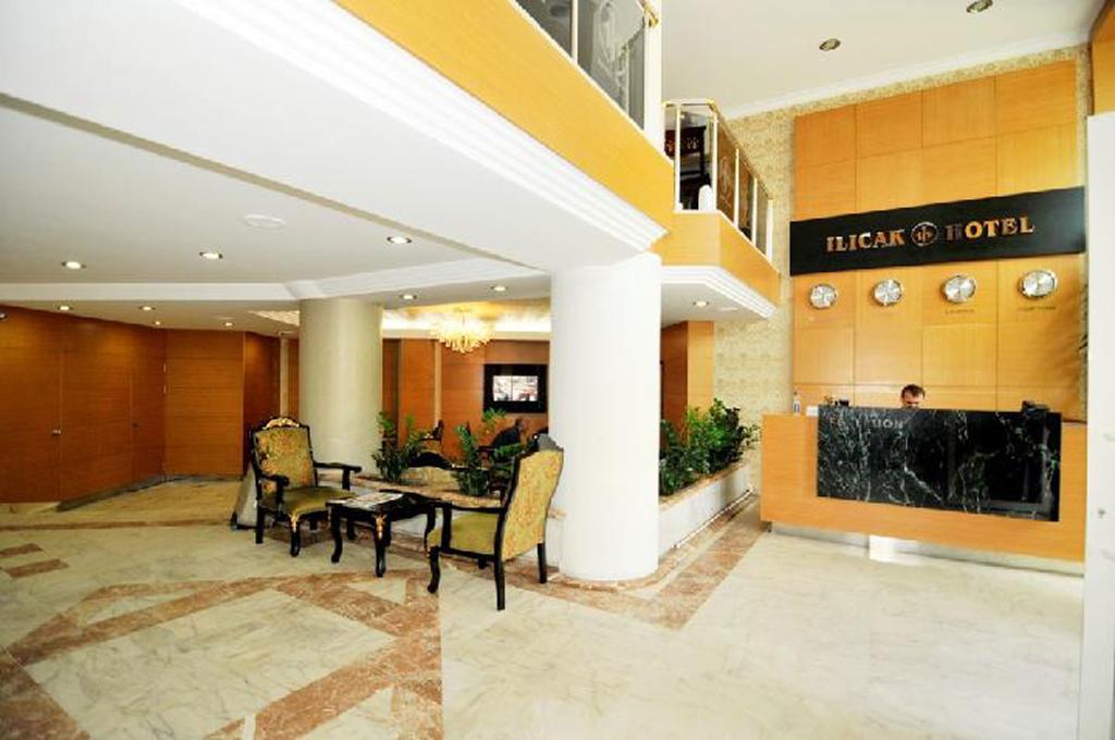Ilicak Hotel Istanboel Buitenkant foto